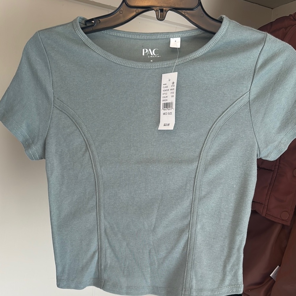 Women's Green Top